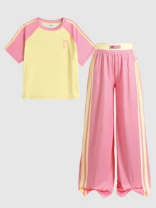 SHEIN طقم كاجوال من قطعتين للفتيات المراهقات، توب محبوك بقصة ضيقة وياقة دائرية وأكمام قصيرة مع تفاصيل رقع ملونة بتصميم كتل لونية Y2K - وردي - مشاهدة 9