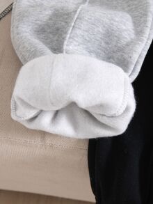 SHEIN Playful Pals 小男孩 2 件組休閒寬鬆運動長褲，字母貼布設計，輕盈柔軟面料，適合秋季上學、日常、公園與度假外出穿著 - 彩色 - 查看 7