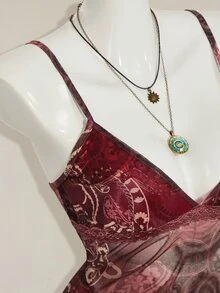 SHEIN ICON 女款酒紅色腰果花卉印花荷葉邊細肩帶背心上衣，可愛夏季 Y2K 夜生活上衣，適合鄉村音樂會、節慶、海灘度假 - 酒紅色 - 查看 8