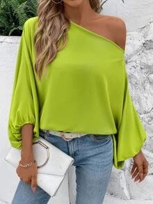 SHEIN Camisa casual de primavera y verano para mujer de un solo hombro con mangas de murciélago y patrón floral aleatorio - Verde - Ver 3