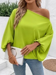 SHEIN Camisa casual de primavera y verano para mujer de un solo hombro con mangas de murciélago y patrón floral aleatorio - Verde - Ver 7