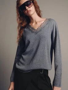 MOTF PREMIUM MINIMALIST LOOSE LACE PATCHWORK V-NECK SWEATER - Grey - View 3