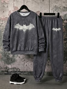 BATMAN X SHEIN 2件組 青少年男孩紮染印花圓領長袖刷毛運動衫與配套運動長褲套裝，適合秋冬街頭穿搭 - 彩色 - 查看 1
