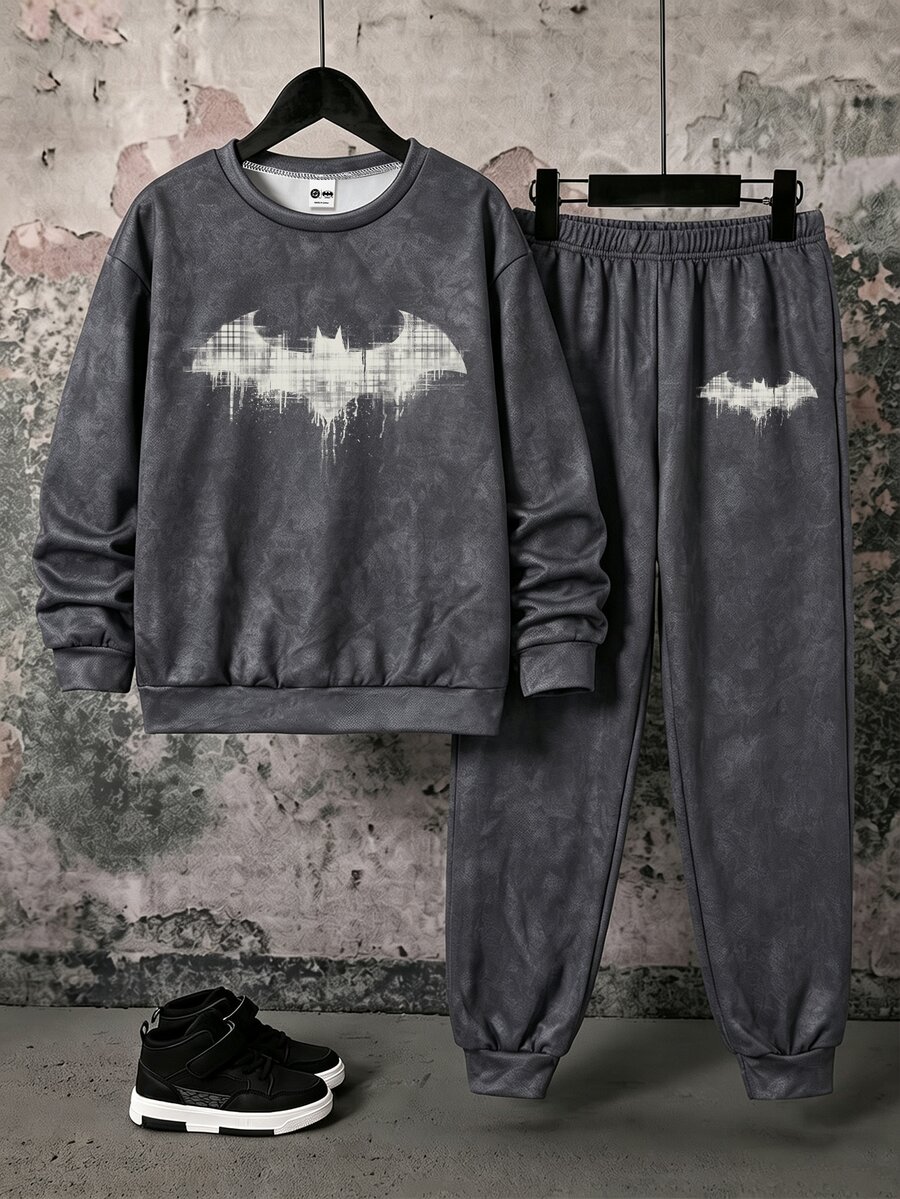 BATMAN X SHEIN 2件組 青少年男孩紮染印花圓領長袖刷毛運動衫與配套運動長褲套裝,適合秋冬街頭穿搭 - 彩色 - 查看 1
