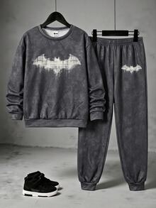 BATMAN X SHEIN 2件組 青少年男孩紮染印花圓領長袖刷毛運動衫與配套運動長褲套裝，適合秋冬街頭穿搭 - 彩色 - 查看 4