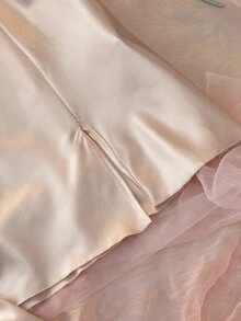DelicateAllure 四件套睡衣：刺绣滚边V领仿丝吊带睡裙、吊带上衣、短裤和系带睡袍，秋冬服装 - 香檳色 - 查看 7