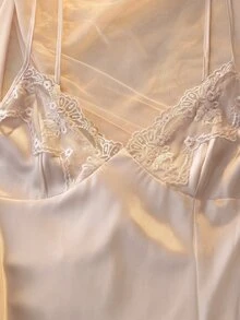 DelicateAllure 四件套睡衣：刺绣滚边V领仿丝吊带睡裙、吊带上衣、短裤和系带睡袍，秋冬服装 - 香檳色 - 查看 6