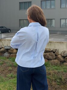 Jeta Ari 宽松休闲商务简约条纹七分袖女式衬衫 - 藍色 - 查看 2