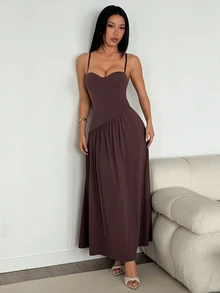 SHEIN PETITE 女款時尚百搭百褶性感優雅細肩帶洋裝，適合海灘派對與約會，深棕色夏季款 - 棕色 - 查看 8