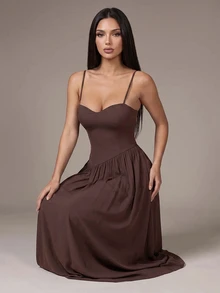 SHEIN PETITE 女款時尚百搭百褶性感優雅細肩帶洋裝，適合海灘派對與約會，深棕色夏季款 - 棕色 - 查看 5