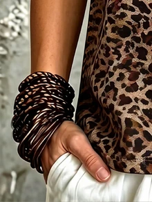 Glimmora Kaos Kasual Lengan Pendek Leher V Motif Leopard untuk Wanita - MultiWarna - View 6