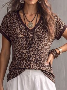 Glimmora Kaos Kasual Lengan Pendek Leher V Motif Leopard untuk Wanita - MultiWarna - View 2