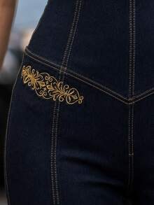 Zerodot Jumpsuit Capri Tanpa Lengan Denim Indigo Gelap Wanita dengan Bordir, Kasual Sehari-hari untuk Musim Gugur dan Pra-Musim Gugur - Royal Blue - View 4