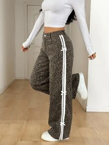 SHEIN PETITE 女款高腰豹紋側邊裝飾牛仔褲 - 棕色 - 查看 4