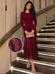 Modelyn Gaun Muslim Panjang Model Duyung Berkerah Bulat Lengan Panjang Warna Burgundy dengan Detail Renda Kontras dan Potongan Pas Badan - Burgundy - View 5