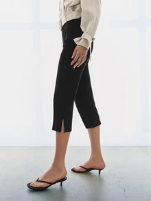MOTF PREMIUM URBAN CHIC FITTED MINIMALIST TAPERED CAPRI PANTS, FALL/WINTER - Black - View 7