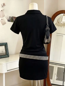 Lalippa 女款美式復古球場風金色繩結刺繡 Polo 領短袖修身短版上衣 - 彩色 - 查看 2