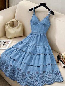 GlowEve Women's Floral Embroidered Pattern Pleated Casual Daily Wear Denim Spaghetti Strap Dress - Light Wash - View 1