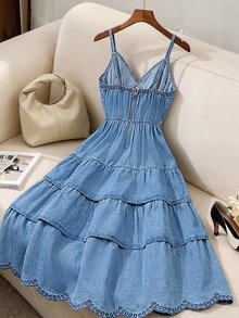 GlowEve Women's Floral Embroidered Pattern Pleated Casual Daily Wear Denim Spaghetti Strap Dress - Light Wash - View 2