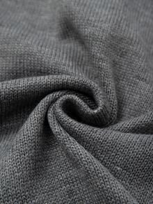 GlowEve CURVE Cardigan Rajut Lengan Panjang Leher Bulat Kancing Bordir Buatan Tangan Warna Kontras Serbaguna Elegan untuk Wanita Ukuran Plus, Motif Bunga Putih untuk Musim Gugur dan Musim Dingin - Grey - View 7