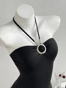 Elamini Tank Top Wanita Kasual dengan Hiasan Mutiara dan Motif Lingkaran Berongga, Model Halter Neck - Hitam - View 3