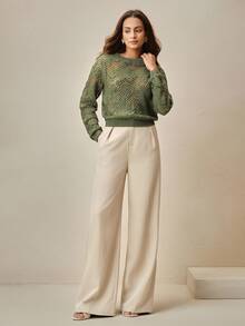 Anewsta Sweater Rajut Berongga Motif Bunga Asimetris Hijau Model Crop dengan Leher Bulat - Hijau - View 5