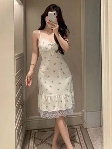 DAZY 蝴蝶結圖案蕾絲拼接修身無袖吊帶短洋裝 夏季女款睡裙睡衣 - 白色 - 查看 4