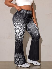 SHEIN Rhythm Era Women's Plus Size Floral Print Sports Kawaii Cow Girl Leggings Gym Black Summer - Multicolor - View 4