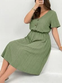 Shapeblank Plus Size Women's Solid Color V-Neck Pleated Casual Smart Casual Daily Wear Dress Vacation Sage Green Summer - Army Green - View 7