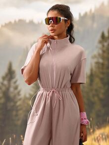 Exploreva Jumpsuit Kasual Wanita Warna Polos Berlipit untuk Aktivitas Luar Ruangan Sehari-hari - Merah - View 7