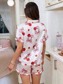 SweetSlumber طقم بيجامة نسائي من الساتان بطبعة قلب ونقاط بولكا وكرز وفيونكة، بياقة وأزرار أمامية، بتصميم حلو وكيوت وحيوي ومرح على ستايل Ins - أبيض - مشاهدة 2