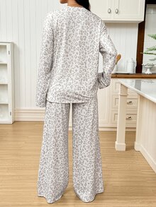 SHEIN Maternity Leopard Print Long Sleeve Top And Adjustable Waist Long Pants Casual Maternity Daily Photoshoot Formal 2 Pieces Set,Autumn White - White - View 8
