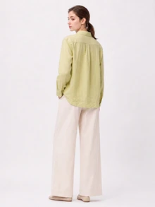 SHEIN BASICS 女款極簡純色單排扣長袖襯衫 - 芥末黃 - 查看 2