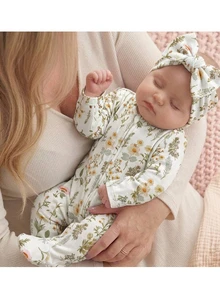 SHEIN Newborn Baby Girl Cute Casual Cartoon Pattern Knit Long Sleeve Pajamas Fall Winter - Khaki - View 1