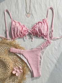 Swim Mod Set Bikini 2 Potong Warna Pink dengan Tekstur Kain Bertingkat, Rumbai di Depan, Ikat Pita di Pinggang, dan Lipatan, Lucu, Manis, Modis, dan Cerah untuk Pesta Musim Panas dan Liburan di Pantai. - Berwarna merah muda - View 2