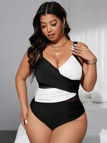 SHEIN Swim Curve 大码女式交叉渐变色网眼拼接连体泳衣，夏季海滩度假 - 黑與白 - 查看 1