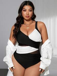 SHEIN Swim Curve 大码女式交叉渐变色网眼拼接连体泳衣，夏季海滩度假 - 黑與白 - 查看 4