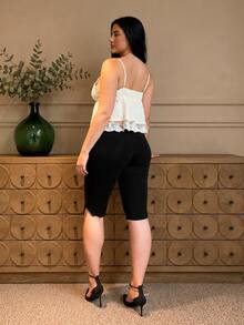 kyraskinnerx Atasan Cami Wanita Putih Gading dengan Bordir Renda dan Kelim Ruffle,Tanktop Babydoll Bahan Linen Gaya Boho untuk Musim Panas,Blus Elegan untuk Liburan Pantai dan Wisata - Putih - View 2