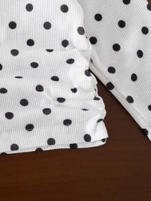 SHEIN 女嬰時尚運動風連帽長袖上衣與喇叭褲套裝 - 黑與白 - 查看 5