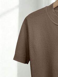 SHEIN 女款春夏休閒日常通勤百搭缺口V領標準肩短袖純色薄款修身針織上衣 摩卡棕 辦公室 - 卡其色 - 查看 5