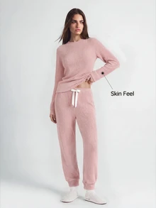 SHAPORA 2pcs Solid Color Sherpa Crew Neck Long Sleeve Top And Pants Fluffy Pajama Set Cozy Outfit, Fall Winter Clothes - Pink - View 1