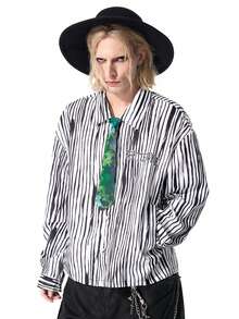 ROMWE MEN Beetlejuice X ROMWE قميص رجالي مخطط بياقة مطوية كاجوال متعدد الاستخدامات للارتداء اليومي - أبيض - مشاهدة 5