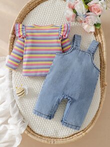 SHEIN Playful Pals 2件組女嬰韓式清新花卉與動物牛仔吊帶褲套裝，粉色荷葉袖羅紋長袖T恤，精緻花卉，柔軟面料，適中厚度，嬰兒2件套，春秋新品，適合派對、慶祝、日常穿著，0-1歲 - 彩色 - 查看 2