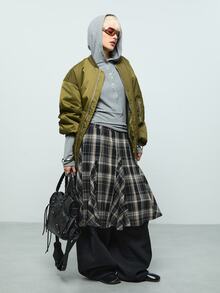 COUREZ Oversized Padded Bomber Flight Jacket / Y2K Winter Coat Padded Bomber Fall Winte Coat Jacket Fall Winter Outfit Nylon Tech Gorpcore - Army Green - View 2