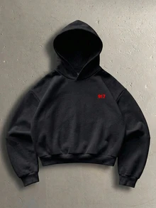 Manfinity ZONE917 男士復古微磨損十字標語品牌寬鬆短版黑色連帽衛衣，哥德風 - 黑色 - 查看 4