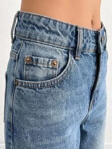 SHEIN شورت جينز كاجوال للنساء بخصر عالي وطول متوسط وغسيل متوسط - أزرق متوسط - مشاهدة 5