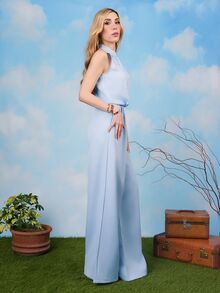 PRISCILA ESCOTO PRISCILA ESCOTO 女士新款白色优雅无袖立领珍珠装饰修身阔腿裤，浪漫串珠白色连体裤，无袖连体裤，女士时尚办公装，毕业典礼，教师装，春夏秋季服装，优雅，通勤，约会，派对，音乐节，婚礼季，毕业典礼，舞会，演出，音乐会，工作装，返校季，年会服装，女士生日，节日服装 - 淺藍色 - 查看 6