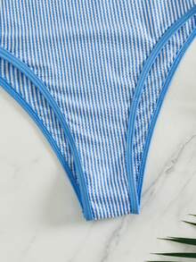 SHEIN Swim 夏季新款歐美風性感連身比基尼泳衣套裝，藍白條紋紋理布料，對比色細邊飾，高衩三角褲底，聚攏小胸，雙肩帶，甜美清新顯瘦連身泳衣，適合女性與女孩，溫泉海灘度假生日派對 - 藍色 - 查看 6