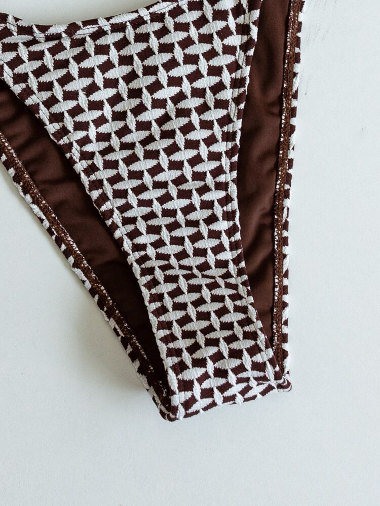 Sunnyshic Summer New Sexy Coffee Brown Textured Jacquard Fabric Bikini Triangle Spaghetti Strap Sweet Girl Two-Piece Swimwear For Women Small Bust Push-Up Slimming Fashion Bikini With Asymmetric Bead Accessories Triangle Top Beach Vacation Hot Spring Seaside Honeymoon Casual Holiday Swimwear Halfday Outfits Bikini - Brown - View 5