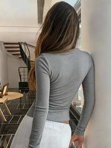 Livesso Women's Round Neck Long Sleeve Button-Up Grey Solid Color Slim Fit Ribbed Knit Cropped T-Shirt Autumn Everyday Home Casual Basic - Grey - View 2